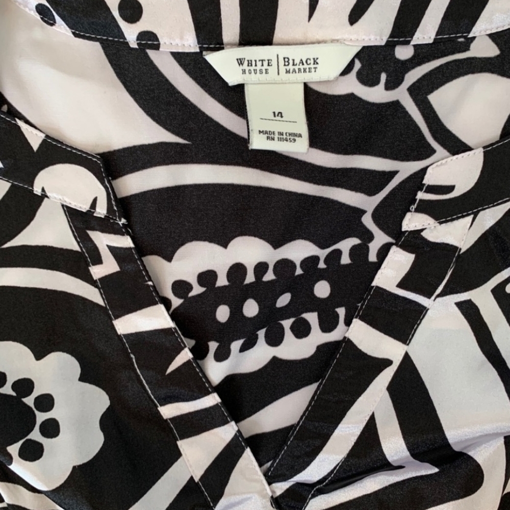 WHBM blouse - Picture 2 of 2